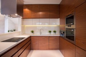 1280-472810112-wooden-kitchen-cabinet1-768x512