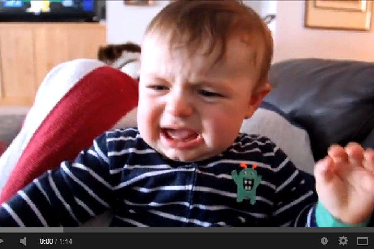 Πώς να κάνετε ένα μωρό που κλαίει να σωπάσει