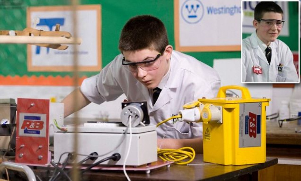Μαθητής γυμνασίου φτιάχνει πυρηνικό αντιδραστήρα