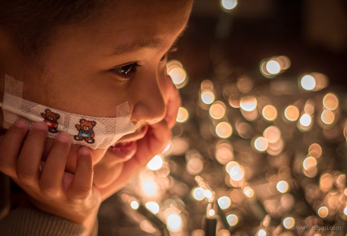 Η 5χρονη Zofeya πάσχει από καρκίνο – Μια συγκινητική σειρά φωτογραφιών
