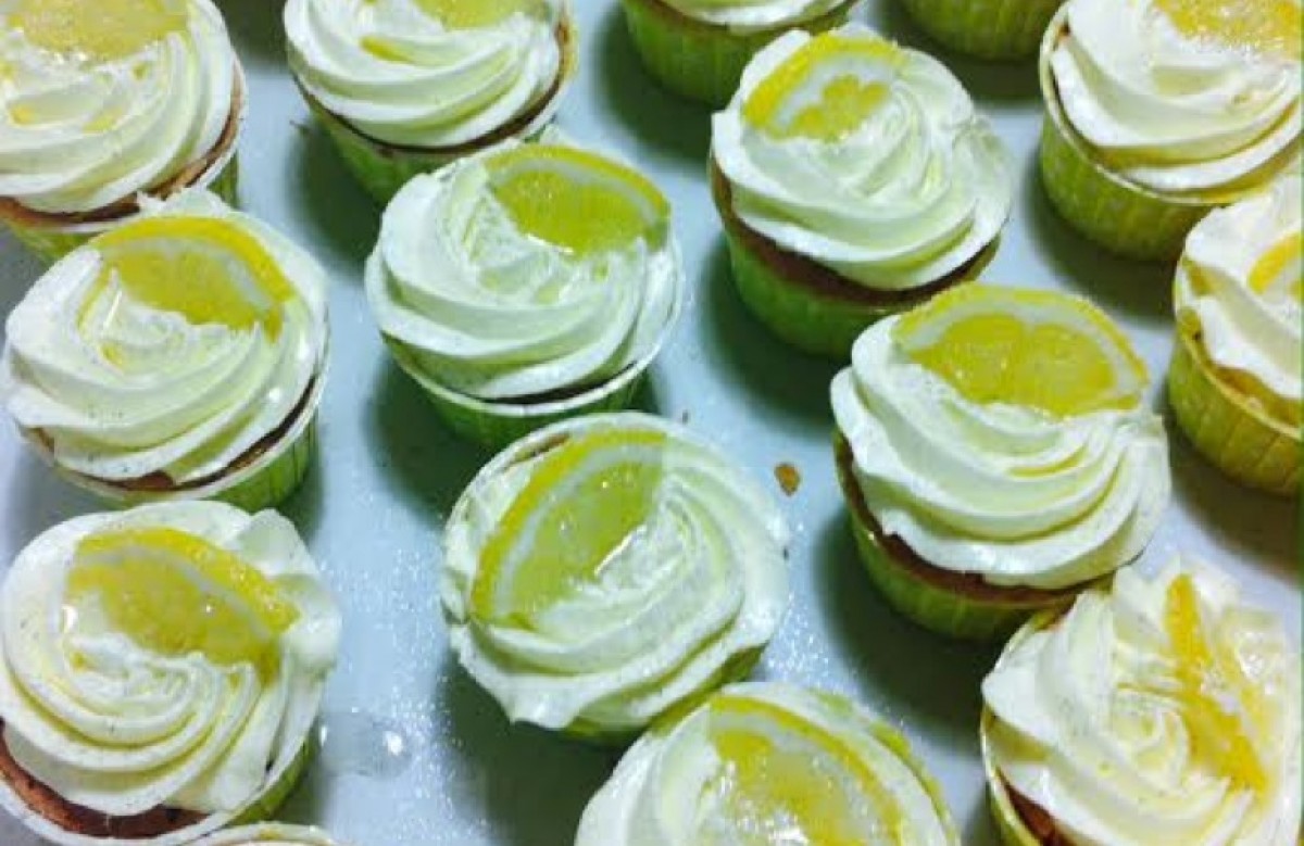 Δροσερά cupcakes λεμόνι!