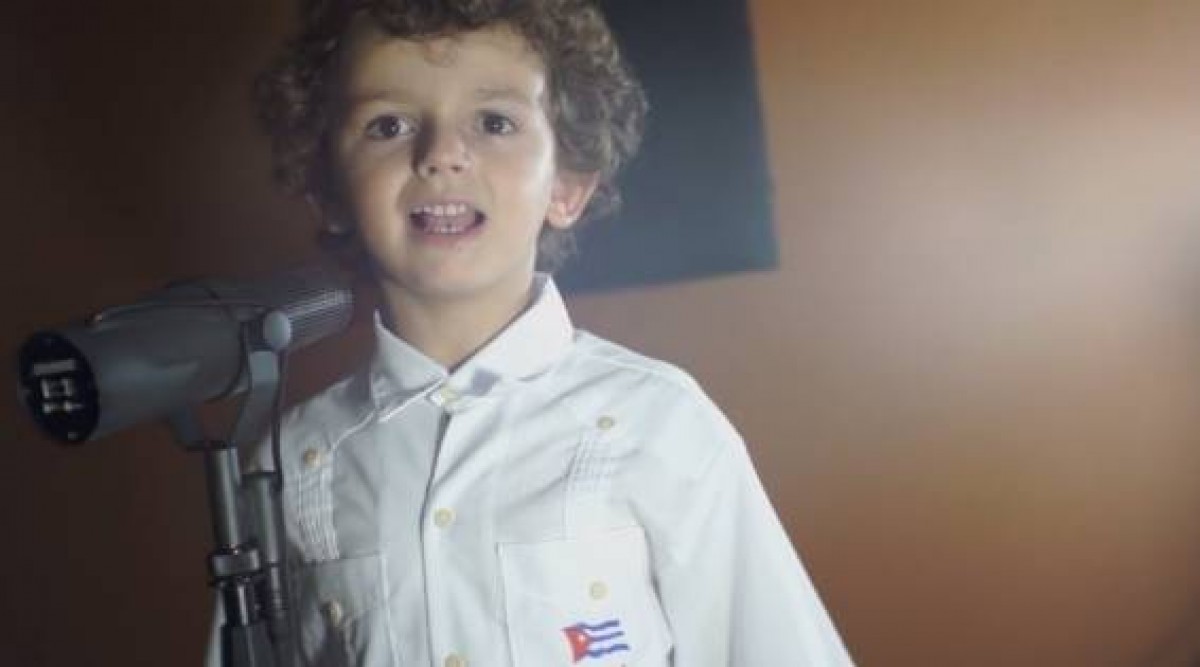 [Βίντεο] Ο 6χρονος Jordan μάς τραγουδάει La Bamba!
