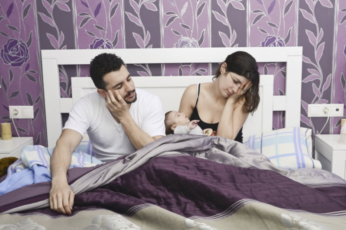 [Έρευνα] Οι νέοι γονείς χάνουν 970 ώρες ύπνου τον πρώτο χρόνο