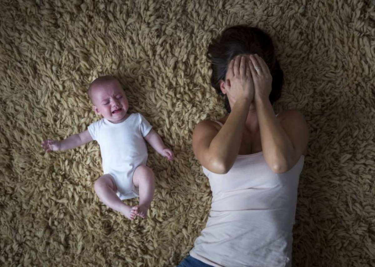 Οδηγός επιβίωσης για ξάγρυπνες νύχτες με ένα μωρό που δεν λέει με τίποτα να κοιμηθεί