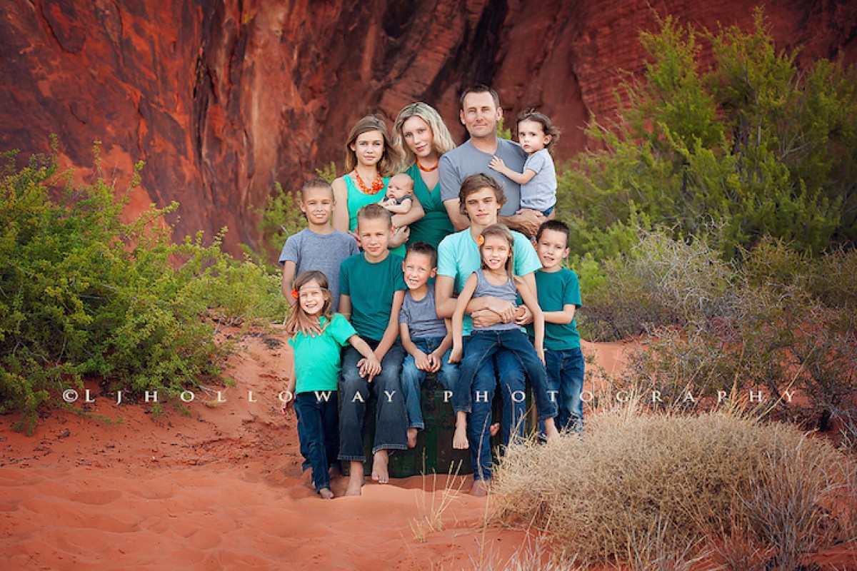Η μαμά με τα 10 παιδιά συνεχίζει τις πανέμορφες φωτογραφίσεις της