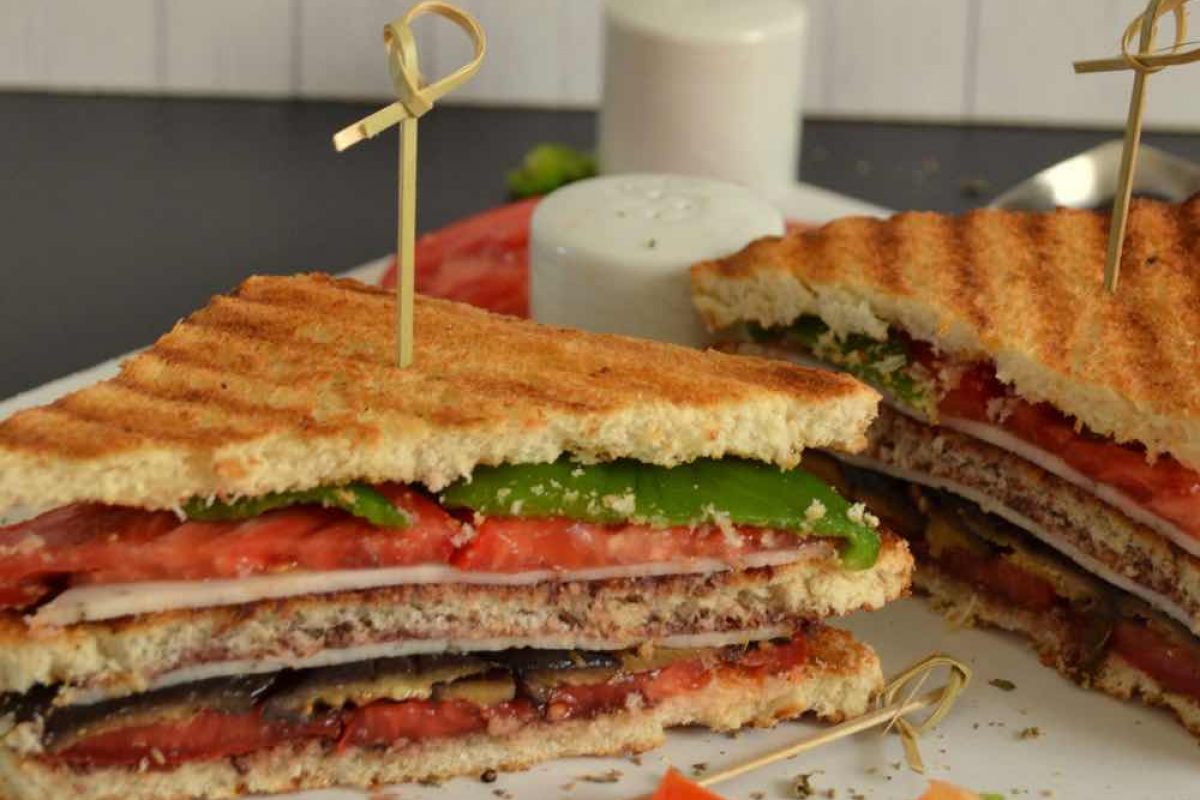 Μεσογειακό κλαμπ σάντουιτς!