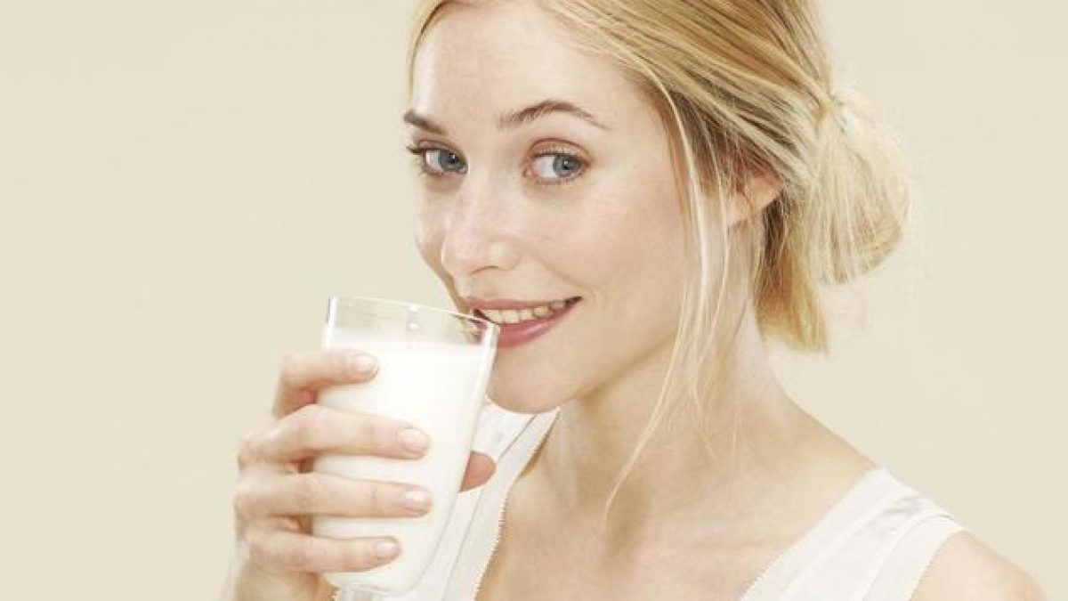 Το γάλα μετά τα 20 κάνει μόνο κακό. Αλήθειες και μύθοι γύρω από το γάλα