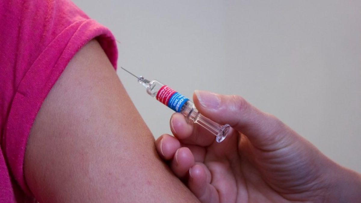 Έρχεται το Εθνικό Μητρώο Εμβολιασμών: Μάχη κατά των αντιεμβολιαστών