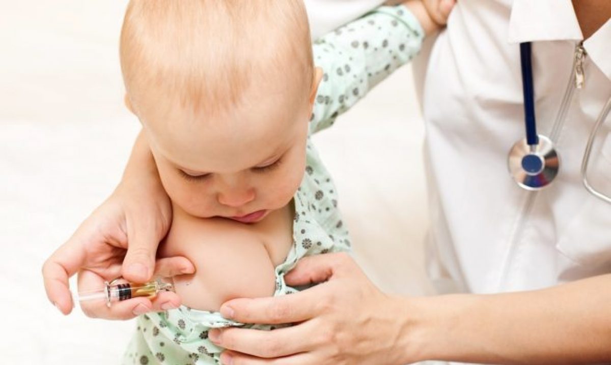 ΙΣΑ: Να θεσπιστεί ο υποχρεωτικός εμβολιασμός για την εγγραφή των παιδιών στο σχολείο