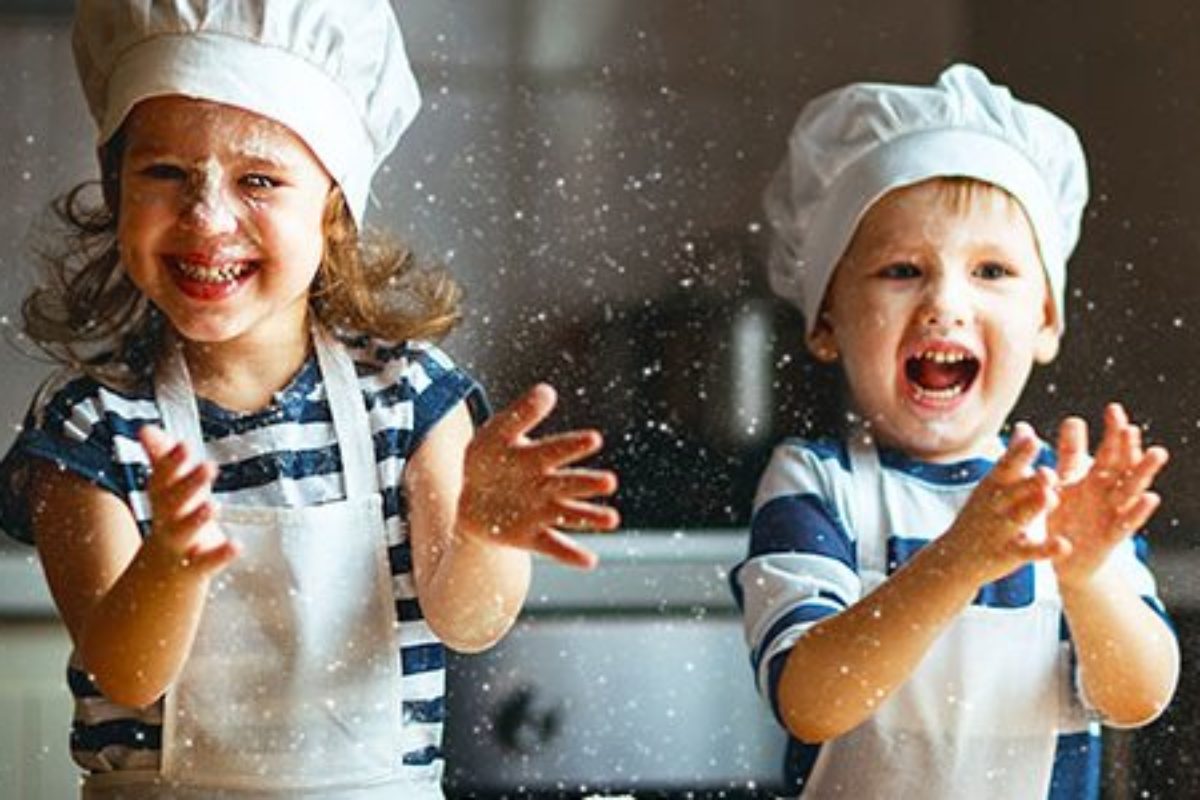 Γιατί να μάθουμε στα παιδιά μας να μαγειρεύουν