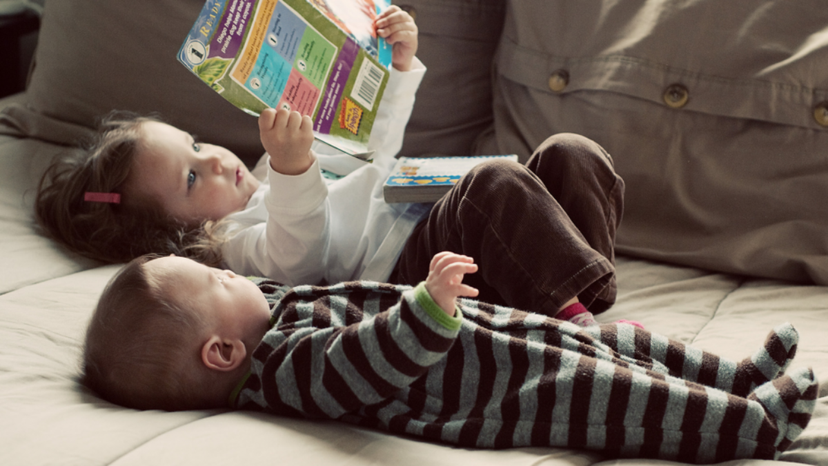 Μια βιβλιοθήκη στο σπίτι έχει σημαντική επίδραση στο γνωστικό επίπεδο των παιδιών