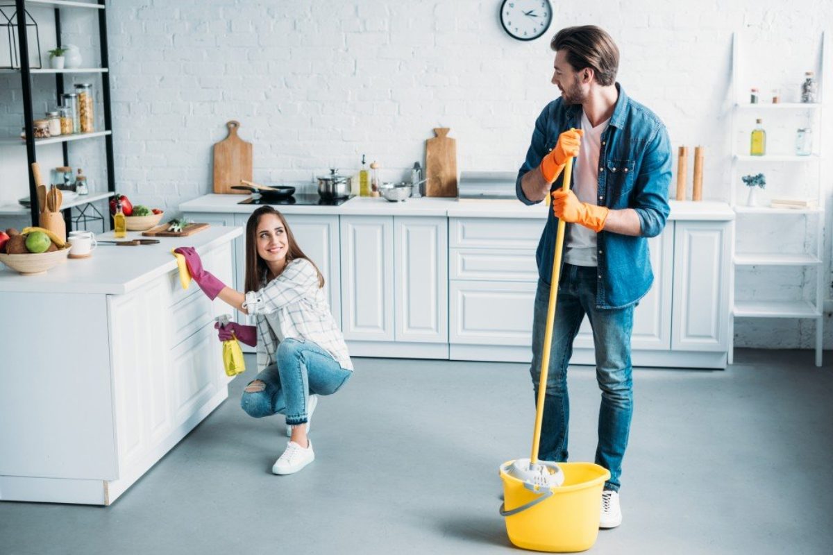Οργάνωσε τον καθαρισμό της κουζίνας σου σε 7 βήματα!