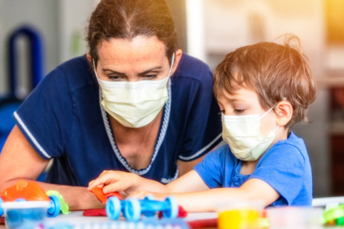 Κορωνοϊός: Τα παιδιά έχουν ιό και αντισώματα ταυτοχρόνως στον οργανισμό τους!