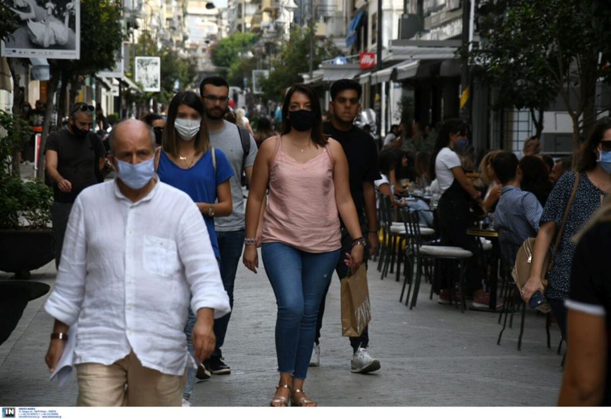 Κορωνοϊός: Μάσκα θα φοράμε για δύο χρόνια – Η πρόβλεψη
