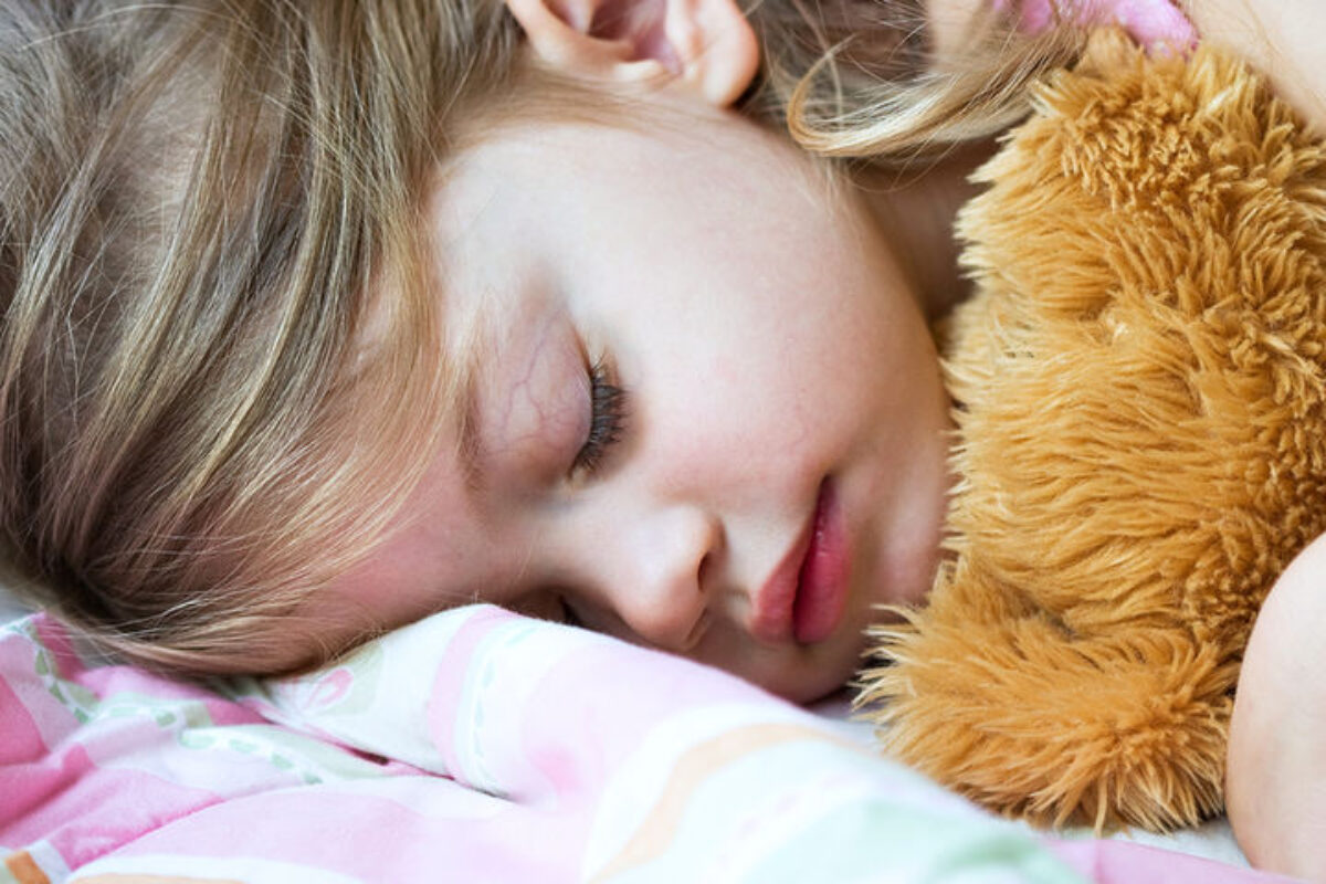 Έλλειψη ύπνου στα παιδιά: Ποιο σοβαρό κίνδυνο κρύβει