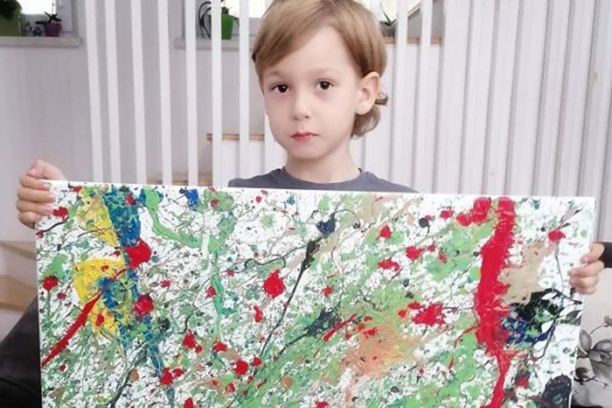 5χρονος με αυτισμό ζωγραφίζει τους πιο συγκλονιστικούς πίνακες